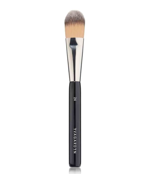 Brush Foundation No 24